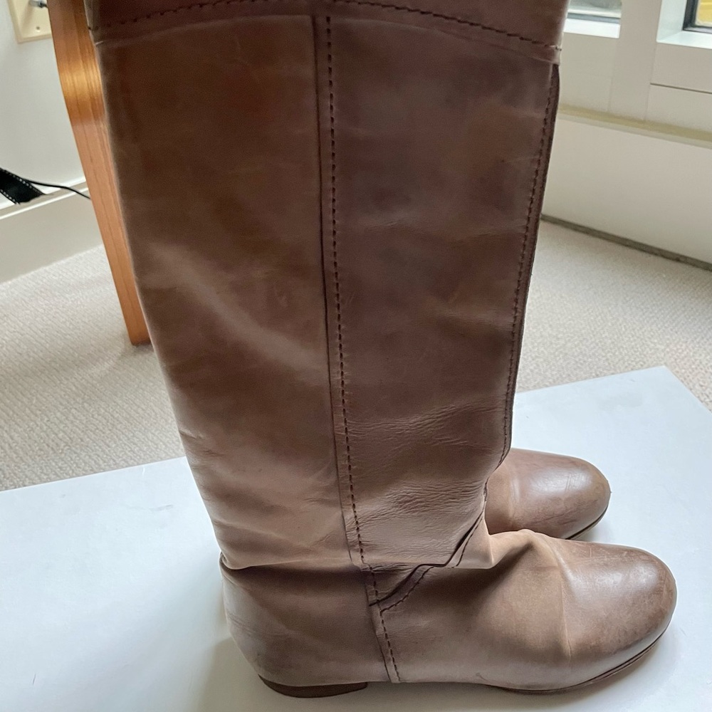 Chloé Saturnia Calf Knee High Flat Boots